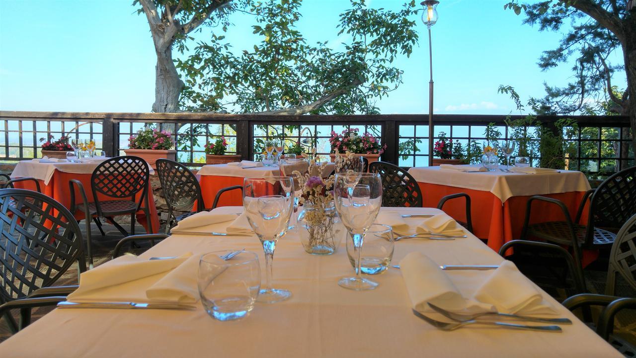 Hotel Aganoor Castiglione del Lago Exterior photo